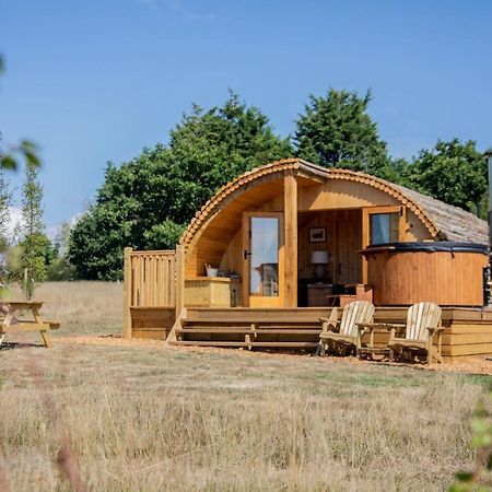 Hooe Barnhorn Glamping 빌라 외부 사진