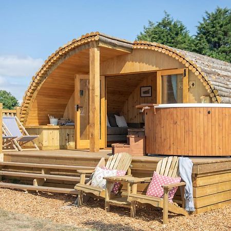 Hooe Barnhorn Glamping 빌라 외부 사진