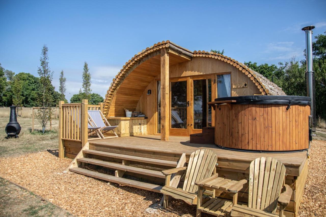Hooe Barnhorn Glamping 빌라 외부 사진