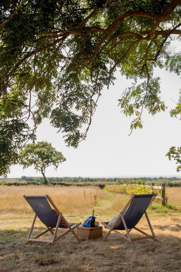 Hooe Barnhorn Glamping 빌라 외부 사진